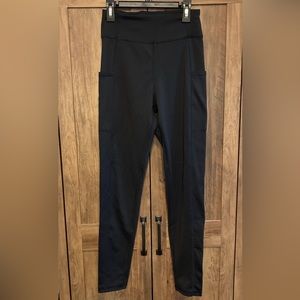 New York & Company SoHo High-Waisted Black Workout Legging W/ Side Pockets Small